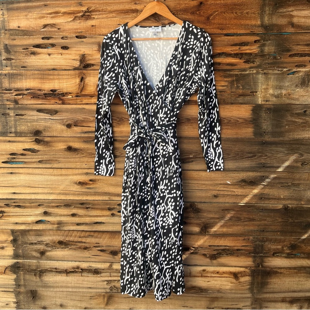 DIANE VON FURSTENBERG | Target Black & White Printed Wrap Dress W/ Tie Waist XL